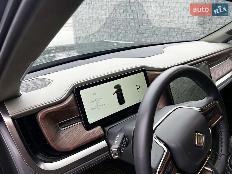 Внедорожник / Кроссовер Rivian R1S 2023 в Луцке фото 10 Внедорожник / Кроссовер Rivian R1S 2023 в Луцке