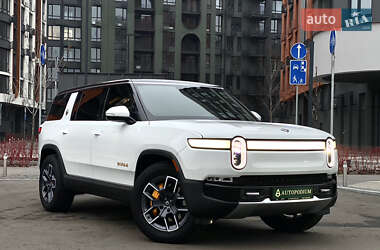 Внедорожник / Кроссовер Rivian R1S 2023 в Киеве