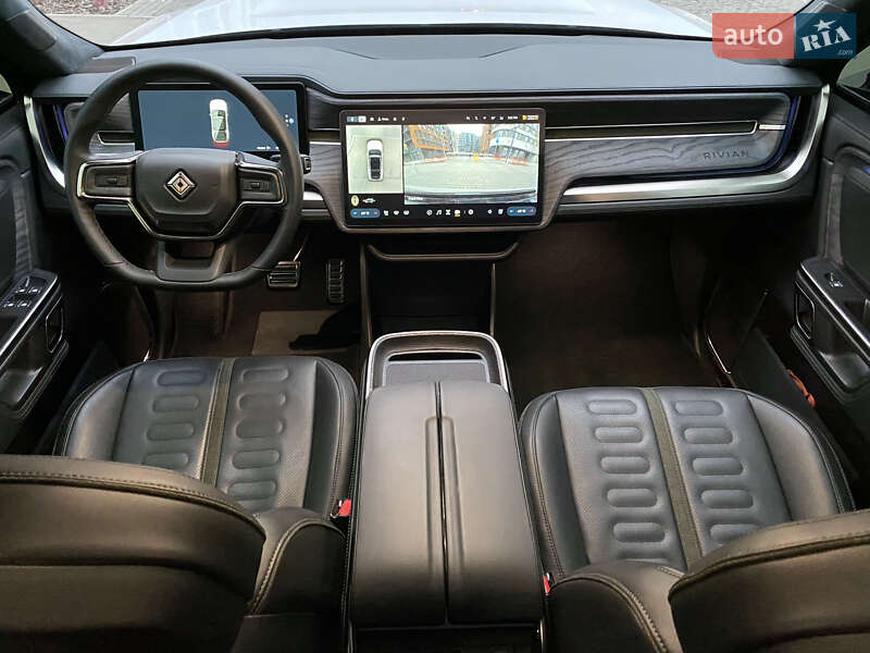 Внедорожник / Кроссовер Rivian R1S 2023 в Киеве