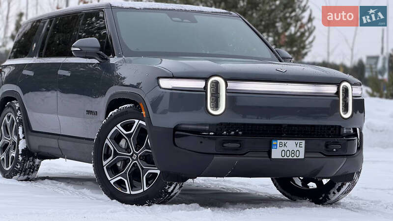 Внедорожник / Кроссовер Rivian R1S 2024 в Костополе