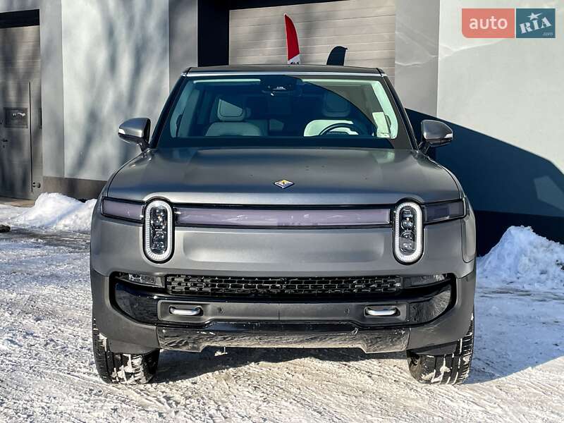 Внедорожник / Кроссовер Rivian R1S 2023 в Киеве