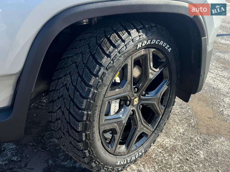 Внедорожник / Кроссовер Rivian R1S 2025 в Луцке