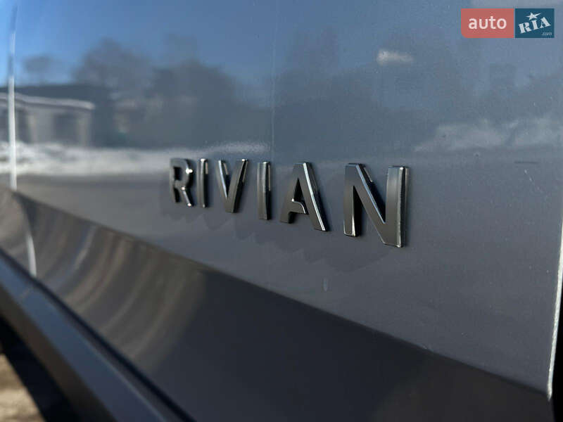 Внедорожник / Кроссовер Rivian R1S 2025 в Луцке