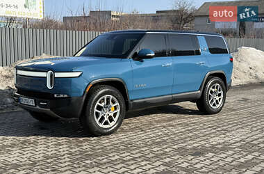 Внедорожник / Кроссовер Rivian R1S 2022 в Ровно