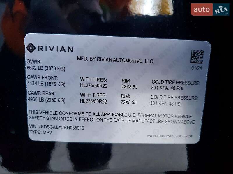 Внедорожник / Кроссовер Rivian R1S 2024 в Львове