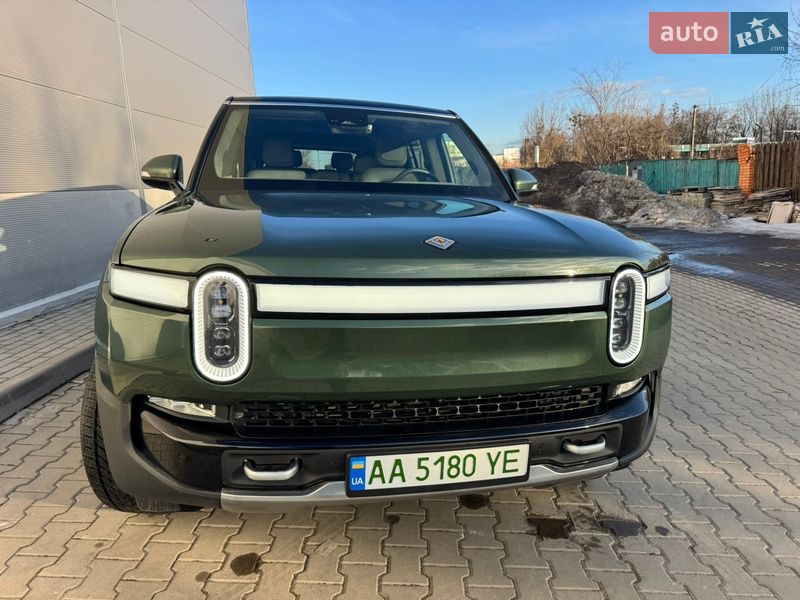 Позашляховик / Кросовер Rivian R1S 2023 в Києві