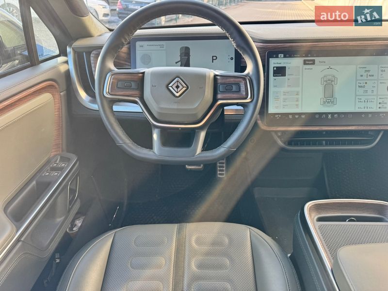 Позашляховик / Кросовер Rivian R1S 2023 в Києві