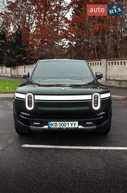 Пикап Rivian R1T 2023 в 