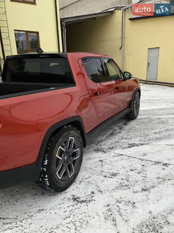 Пикап Rivian R1T 2023 в Виннице