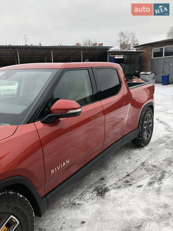 Пикап Rivian R1T 2023 в Виннице