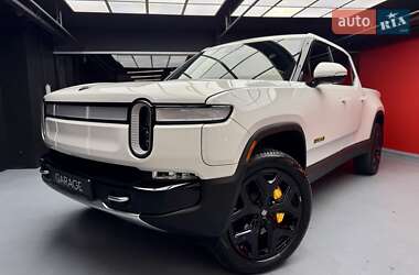 Пикап Rivian R1T 2023 в 