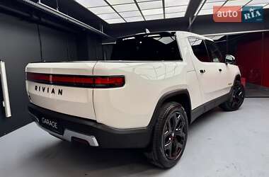 Пикап Rivian R1T 2023 в 
