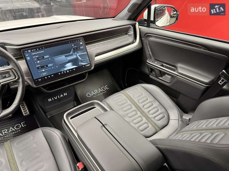 Пікап Rivian R1T 2023 в Києві