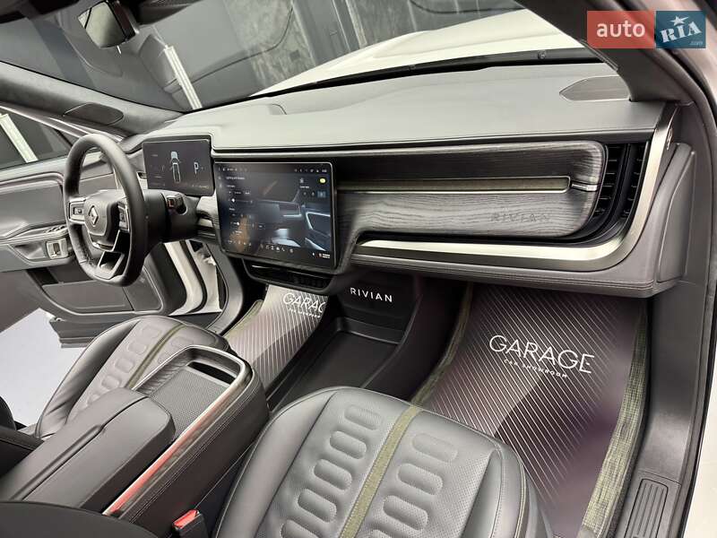 Пікап Rivian R1T 2023 в Києві