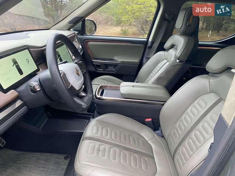 Пикап Rivian R1T 2022 в Киеве фото 15 Пикап Rivian R1T 2022 в Киеве