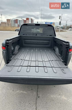 Пикап Rivian R1T 2022 в 