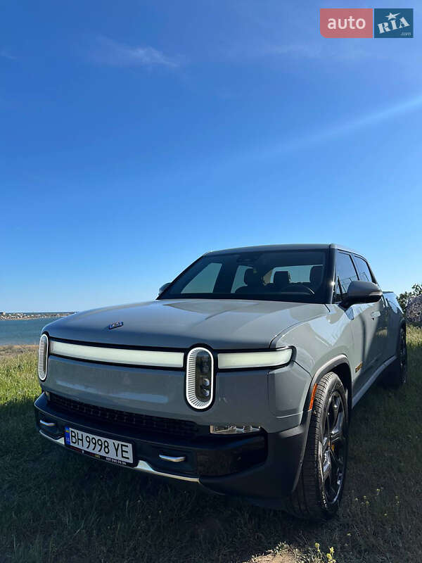Пікап Rivian R1T 2023 в Овідіополі