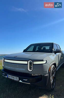 Пікап Rivian R1T 2023 в 