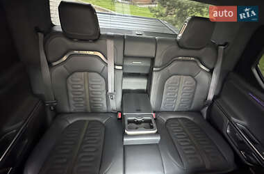 Позашляховик / Кросовер Rivian R1T 2022 в 