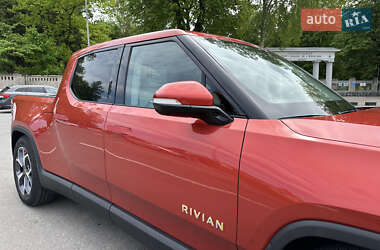 Пикап Rivian R1T 2023 в 