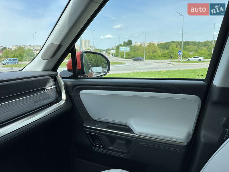 Пикап Rivian R1T 2023 в Виннице