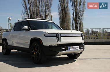 Пікап Rivian R1T 2022 в 