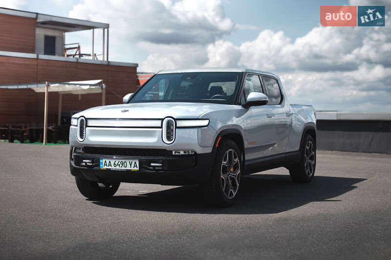 Пікап Rivian R1T 2022 в 