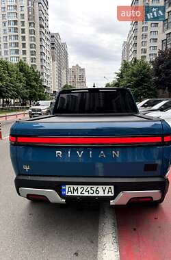 Пікап Rivian R1T 2022 в 