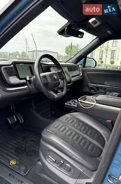 Пікап Rivian R1T 2022 в 
