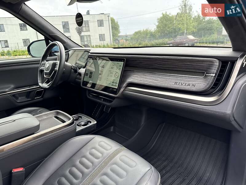 Пікап Rivian R1T 2022 в Луцьку