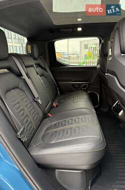 Пікап Rivian R1T 2022 в 