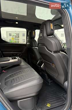 Пікап Rivian R1T 2022 в 