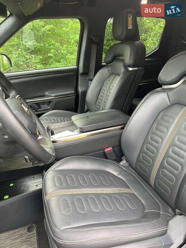 Пикап Rivian R1T 2022 в Днепре