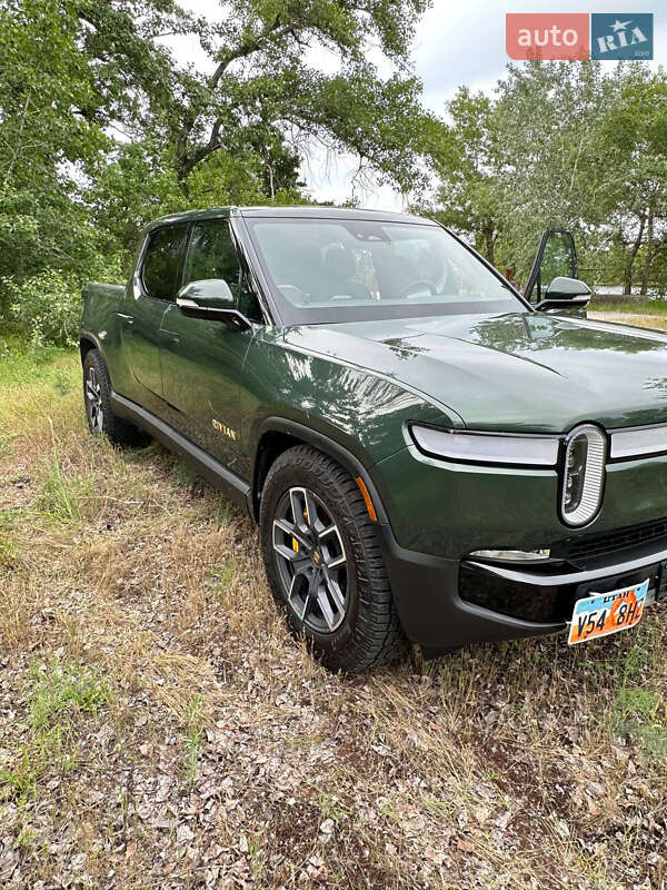 Пикап Rivian R1T 2022 в Днепре