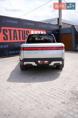 Пікап Rivian R1T 2022 в 