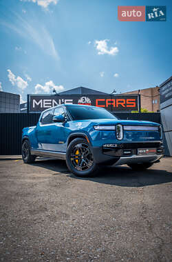 Позашляховик / Кросовер Rivian R1T 2022 в 