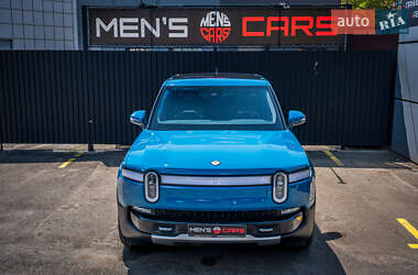 Позашляховик / Кросовер Rivian R1T 2022 в 