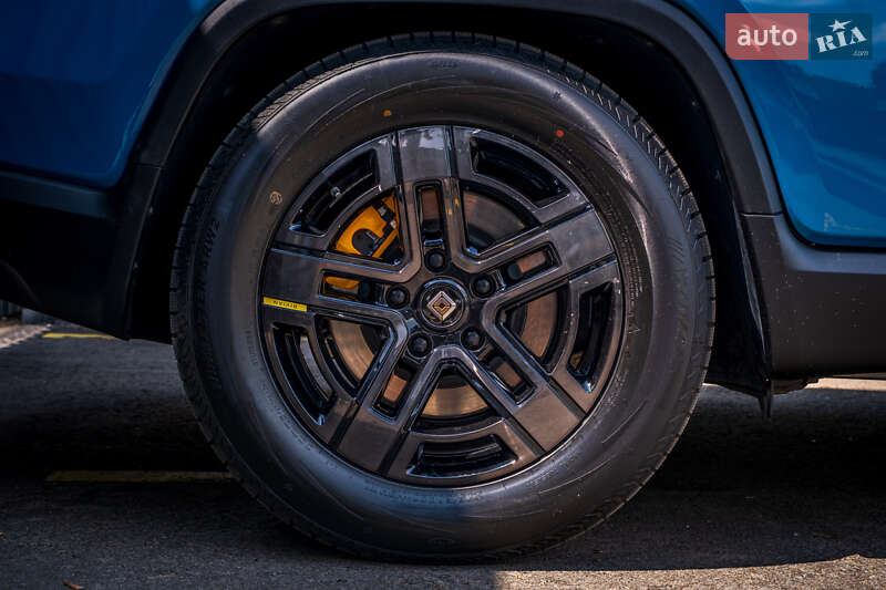 Внедорожник / Кроссовер Rivian R1T 2022 в Киеве