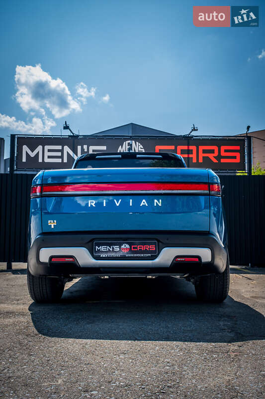 Внедорожник / Кроссовер Rivian R1T 2022 в Киеве