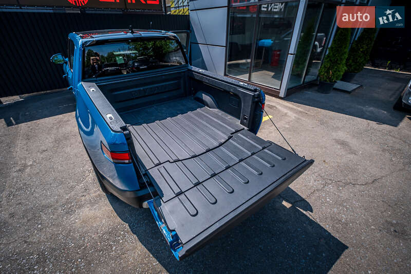Внедорожник / Кроссовер Rivian R1T 2022 в Киеве