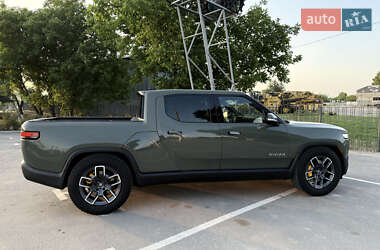 Пікап Rivian R1T 2022 в 
