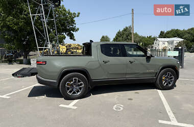 Пікап Rivian R1T 2022 в 
