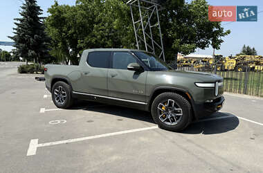 Пікап Rivian R1T 2022 в 