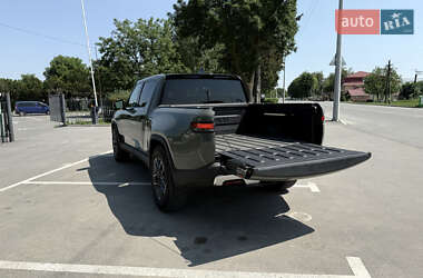 Пікап Rivian R1T 2022 в 