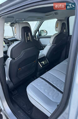 Пикап Rivian R1T 2023 в 