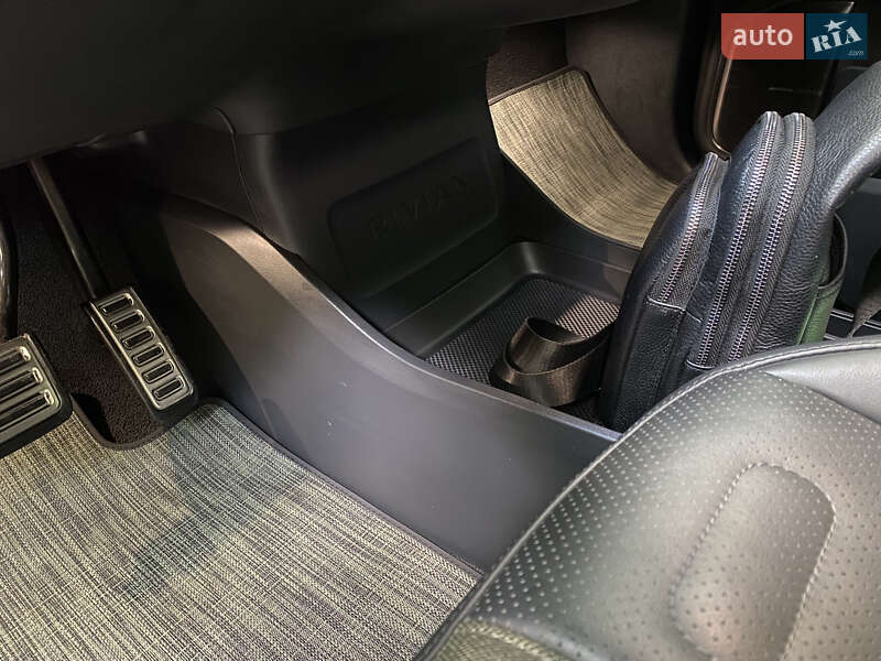 Пикап Rivian R1T 2022 в Киеве