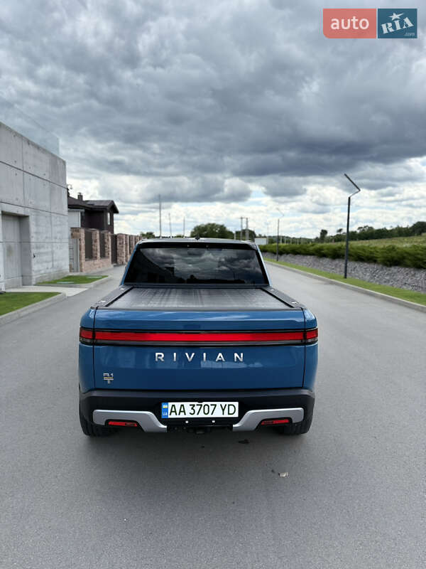 Пікап Rivian R1T 2021 в Києві