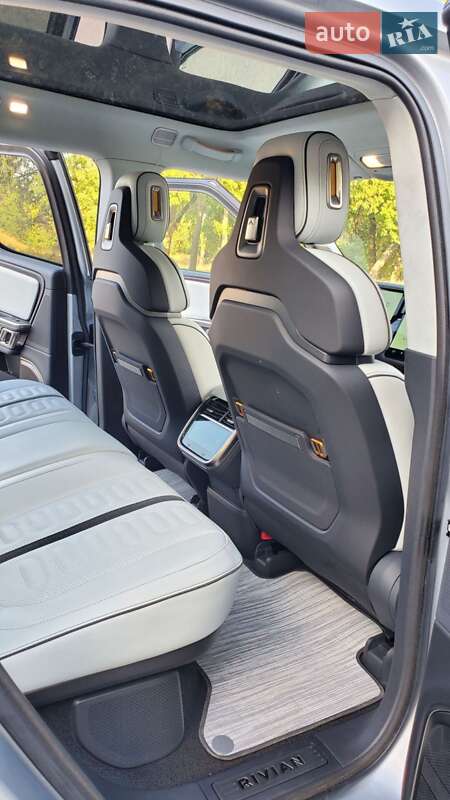 Пікап Rivian R1T 2022 в Кропивницькому