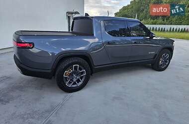 Пікап Rivian R1T 2022 в 