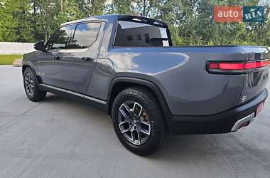 Пікап Rivian R1T 2022 в 